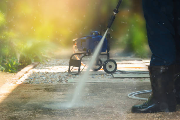 Best Sidewalk and Walkway Cleaning  in Great Neck Plaza, NY